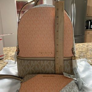 Michael Kors Medium backpack and jetset wristlet wallet